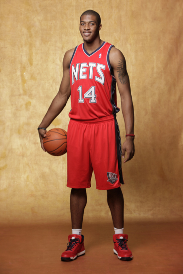 篮网队新秀崭露头角，成为球队未来之星的简单介绍