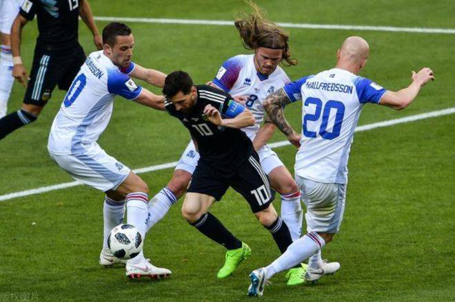 冰岛争分夺秒欧国联挑战赛四分之一决赛的简单介绍 冰岛争分夺秒欧国联挑战赛四分之一决赛的简单介绍