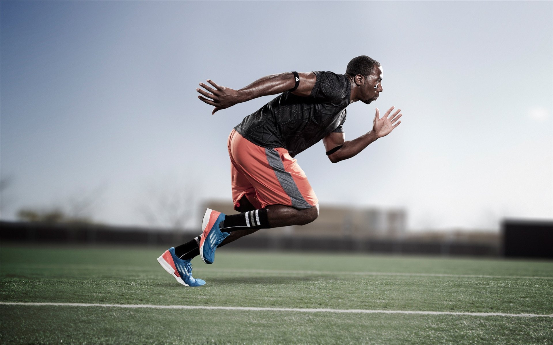 当袋鼠军团遇见红黑军团，门迪的舞台，在世界的聚光灯下绽放