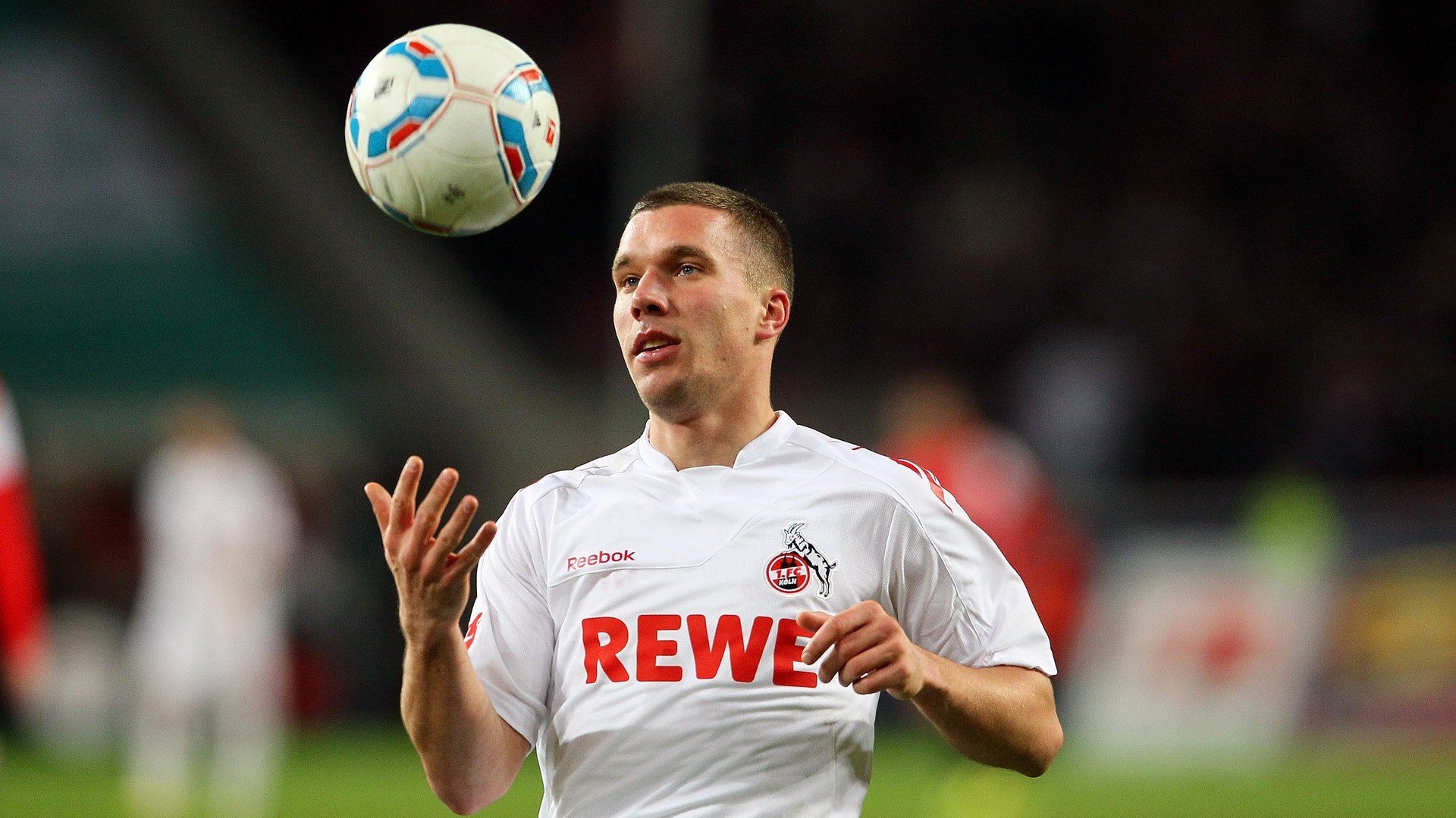 南美与欧洲的平行叙事，巴拉圭的足球救赎与基米希的抢七传奇