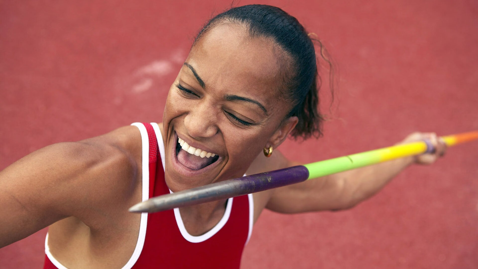 赛道上的心跳,迈凯伦绝杀梅赛德斯,汉密尔顿刷新不朽纪录